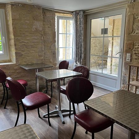 Chambres D'Hotes De L'Ancienne Auberge Thaon Eksteriør billede